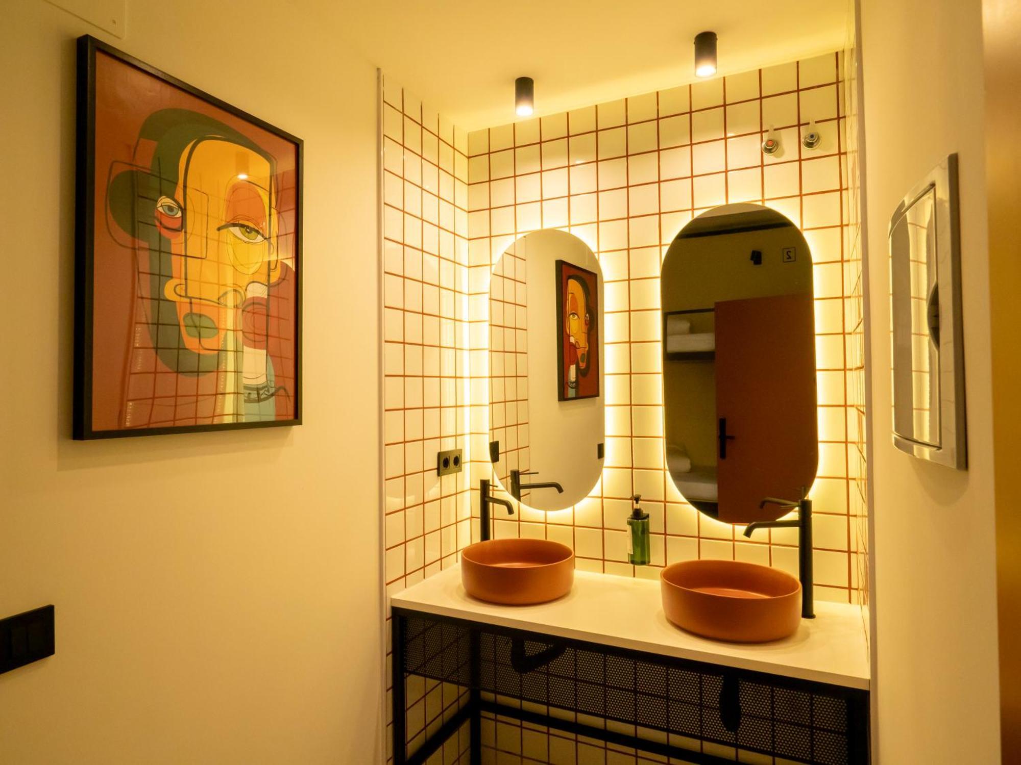 Wonder Hostel Toledo Bagian luar foto