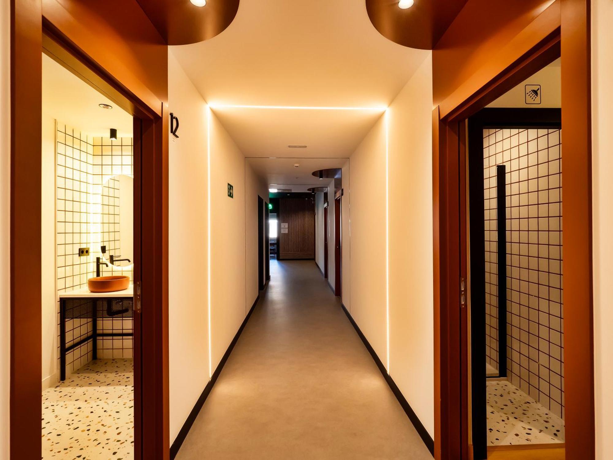 Wonder Hostel Toledo Bagian luar foto