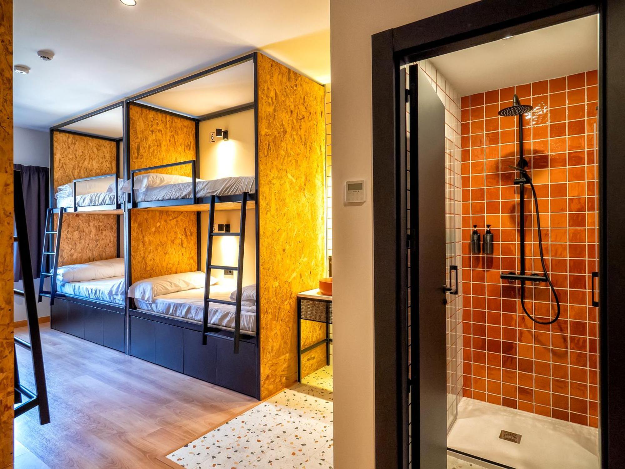 Wonder Hostel Toledo Bagian luar foto
