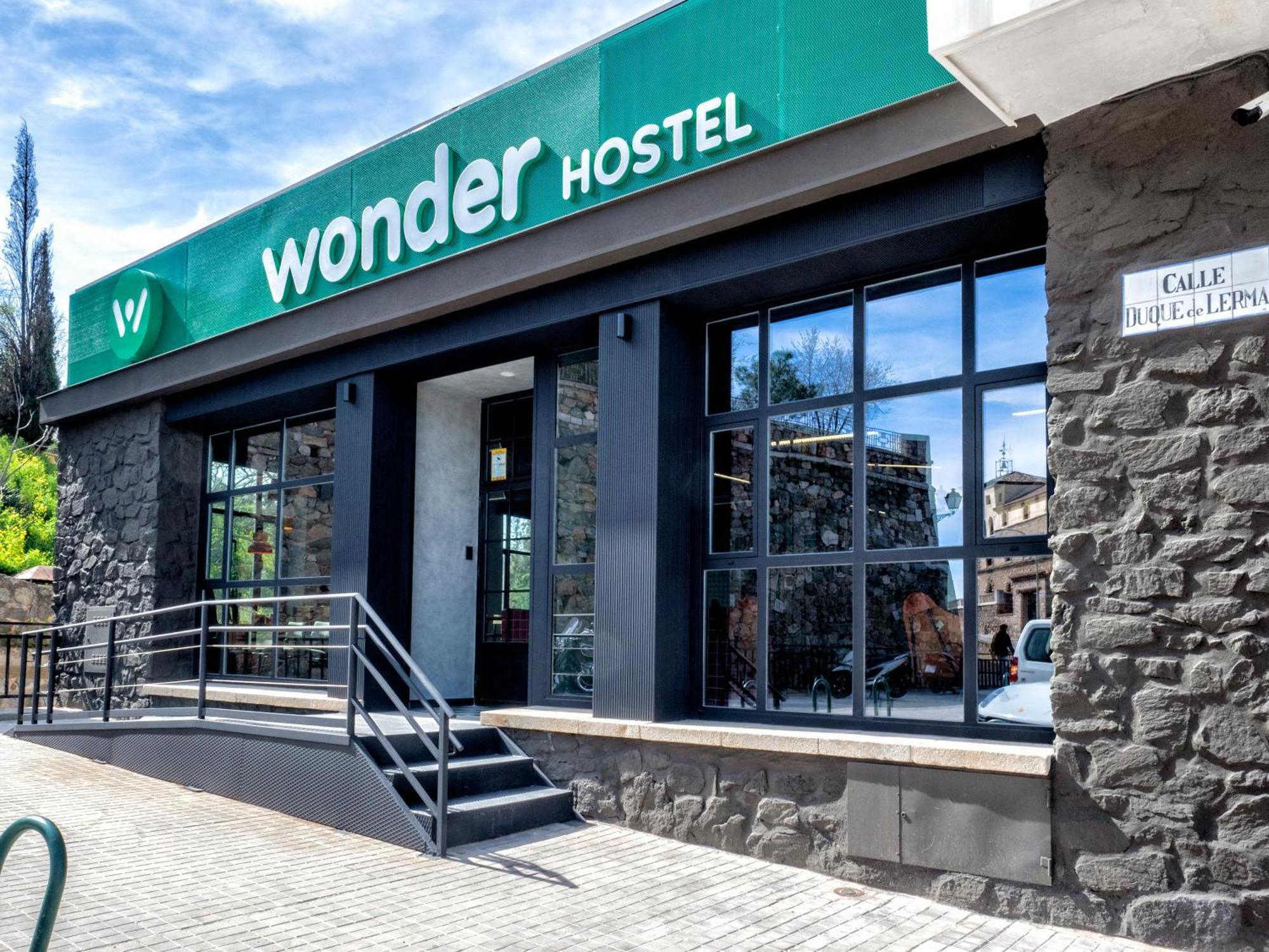 Wonder Hostel Toledo Bagian luar foto
